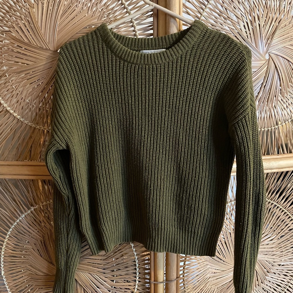 UO sweater